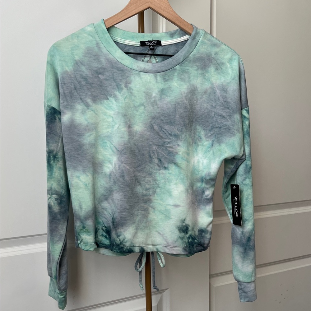 Willow Blue-Green Tie-Dye open back Sweatshirt NWT